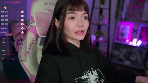 Snapshot of babyroxynill chatting on February 1, 1:44 am Nika online show from February 1, 1:44 am