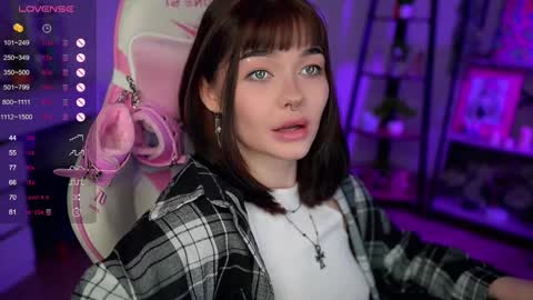 Snapshot of babyroxynill chatting on February 12, 10:37 pm Nika online show from February 12, 10:37 pm