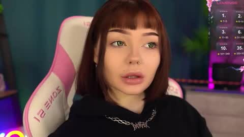 Snapshot of babyroxynill chatting on September 28, 9:42 pm Nika online show from September 28, 9:42 pm