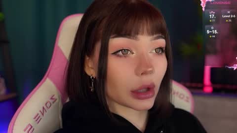 Snapshot of babyroxynill chatting on October 23, 6:02 am Nika online show from October 23, 6:02 am