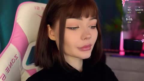 Snapshot of babyroxynill chatting on November 1, 8:38 am Nika online show from November 1, 8:38 am