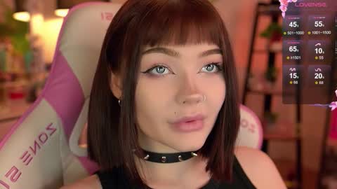 Snapshot of babyroxynill chatting on November 21, 4:27 pm Nika online show from November 21, 4:27 pm