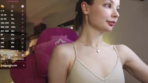 Sasha online show from December 13, 2:05 pm