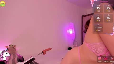 Snapshot of babyuniporn chatting on September 18, 2:41 pm Eva online show from September 18, 2:41 pm