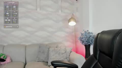 Snapshot of babyyfortune_ chatting on November 20, 12:33 am babyyfortune_ online show from November 20, 12:33 am