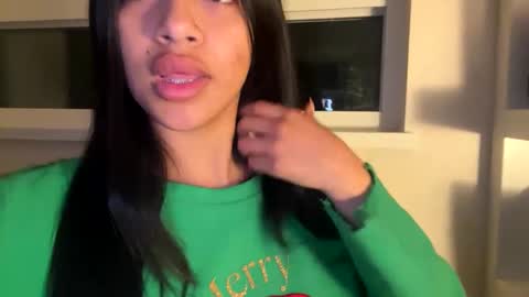 Snapshot of babyynaughty chatting on September 26, 7:01 am babyynaughty online show from September 26, 7:01 am