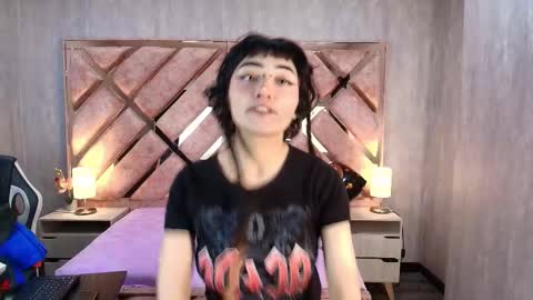 Snapshot of babyyrasta666 chatting on October 8, 3:26 am BABY RASTA DANN online show from October 8, 3:26 am