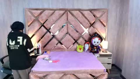 Snapshot of babyyrasta666 chatting on October 10, 3:38 am BABY RASTA DANN online show from October 10, 3:38 am