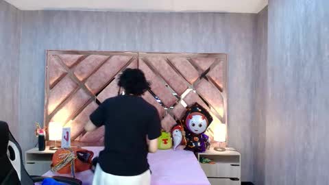 Snapshot of babyyrasta666 chatting on October 14, 3:40 am BABY RASTA DANN online show from October 14, 3:40 am