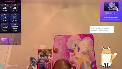 BabyZelda online show from December 3, 1:10 pm