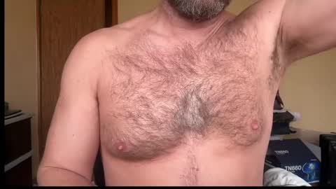 Snapshot of backroadboy chatting on December 1, 4:29 pm backroadboy online show from December 1, 4:29 pm