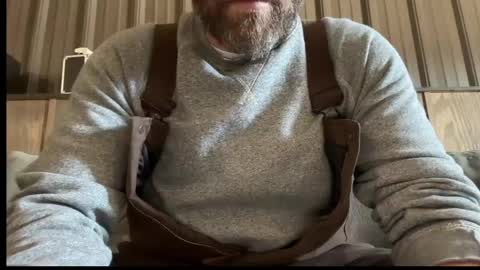 Snapshot of backroadboy chatting on February 20, 7:41 pm backroadboy online show from February 20, 7:41 pm