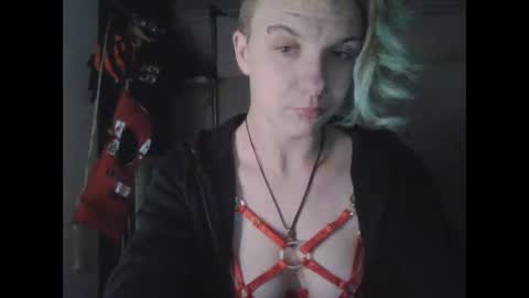 Honey online show from December 3, 11:36 pm