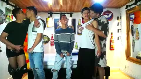 Snapshot of backyardigans chatting on February 22, 6:41 pm backyardigans online show from February 22, 6:41 pm