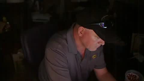 bad_boy4u2abuse online show from September 13, 10:04 am