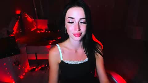 Miss Desire...do you remember online show from September 17, 4:19 pm