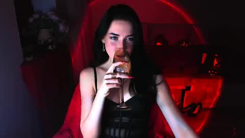 Miss Desire...do you remember online show from April 19, 5:23 pm