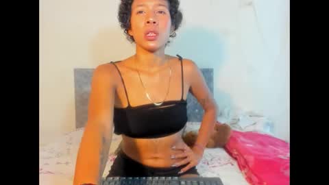 bad_girl_deluxe online show from November 13, 7:51 am