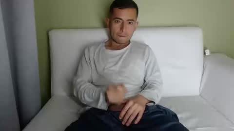 badguy707 online show from December 19, 12:12 pm