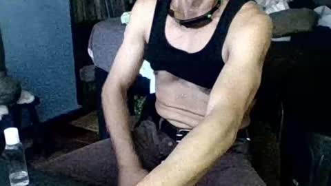 Mexican livin Off the Wall online show from October 9, 10:30 pm