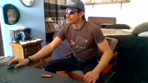 Mexican livin Off the Wall online show from February 8, 9:07 pm