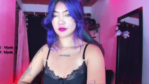 Snapshot of badkatyuska chatting on December 11, 11:54 pm Please help me to reach 100 thumbs up online show from December 11, 11:54 pm