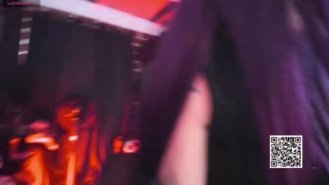 Snapshot of badkatyuska chatting on September 29, 6:35 pm Please help me to reach 100 thumbs up online show from September 29, 6:35 pm