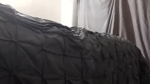 Snapshot of badmandirty3 chatting on September 25, 2:04 am badmandirty3 online show from September 25, 2:04 am