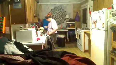 StillPoPimpin online show from December 7, 11:29 am