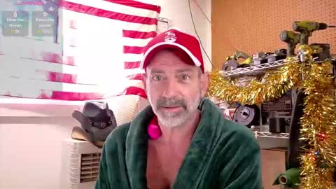 Snapshot of badnightwolf chatting on December 15, 5:50 pm Silver online show from December 15, 5:50 pm