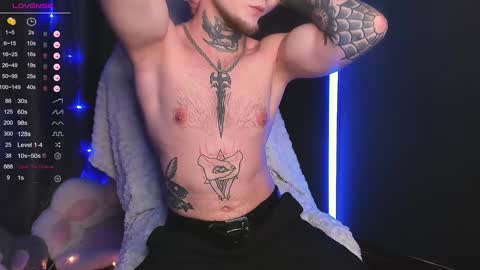 Snapshot of badrabbit__ chatting on December 22, 3:22 pm Alex online show from December 22, 3:22 pm