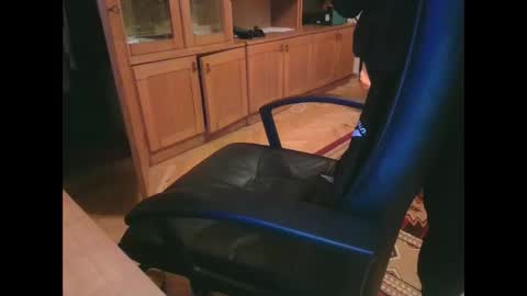 bady_jesus online show from October 9, 7:56 pm