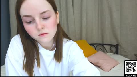 Snapshot of bae_cake_ chatting on January 31, 3:55 pm Alice online show from January 31, 3:55 pm