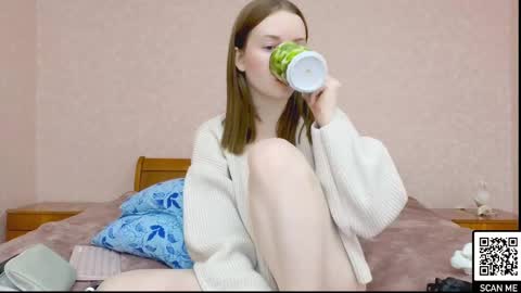 Snapshot of bae_cake_ chatting on February 13, 5:22 pm Alice online show from February 13, 5:22 pm