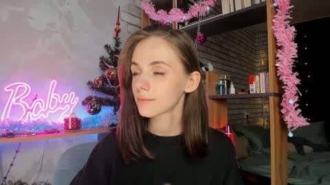 Snapshot of baenova chatting on December 28, 11:05 pm Molly links in bio online show from December 28, 11:05 pm