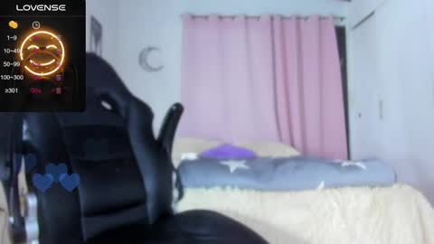 IM BAILEY online show from February 18, 2:27 am