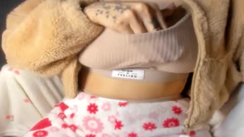 IM BAILEY online show from January 14, 5:46 am