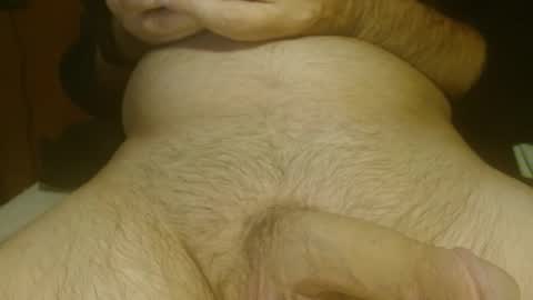 Snapshot of baker305 chatting on December 14, 4:34 am baker305 online show from December 14, 4:34 am