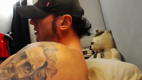 Snapshot of ballard_ chatting on January 14, 4:25 am Bret Ballard online show from January 14, 4:25 am