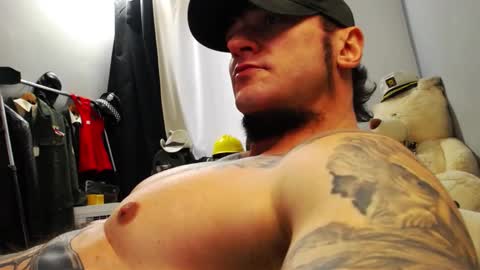 Snapshot of ballard_ chatting on January 18, 7:38 am Bret Ballard online show from January 18, 7:38 am