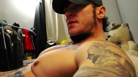 Snapshot of ballard_ chatting on January 22, 3:41 am Bret Ballard online show from January 22, 3:41 am