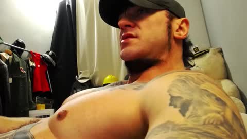 Snapshot of ballard_ chatting on January 29, 3:22 am Bret Ballard online show from January 29, 3:22 am