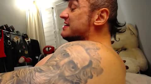 Snapshot of ballard_ chatting on October 12, 10:20 pm Bret Ballard online show from October 12, 10:20 pm