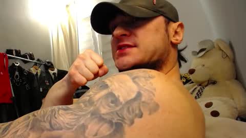 Snapshot of ballard_ chatting on November 11, 1:38 am Bret Ballard online show from November 11, 1:38 am