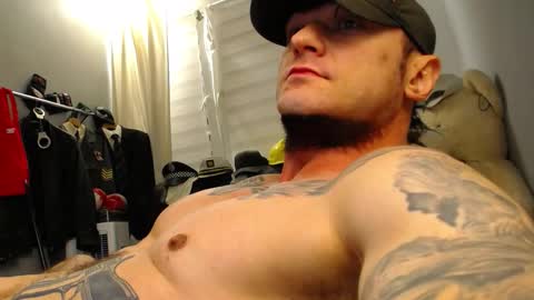 Snapshot of ballard_ chatting on November 18, 1:33 am Bret Ballard online show from November 18, 1:33 am