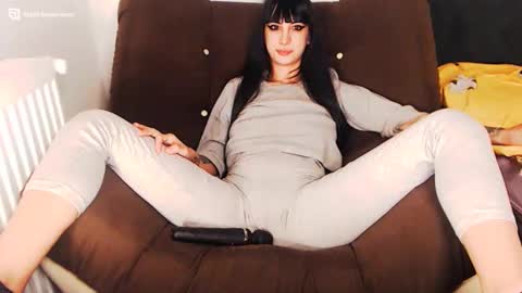 Amy online show from December 5, 1:58 am