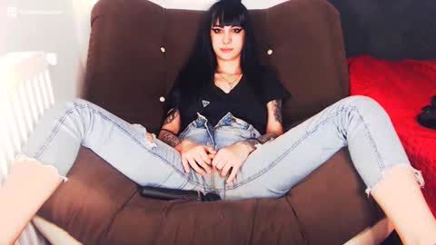 Amy online show from December 29, 5:10 am