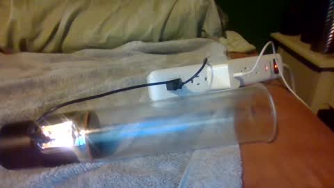 Snapshot of ballzdeeeeep chatting on September 15, 7:19 am ballzdeeeeep online show from September 15, 7:19 am