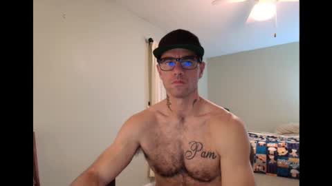 Snapshot of bam14680 chatting on January 7, 12:13 am bam14680 online show from January 7, 12:13 am