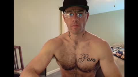 Snapshot of bam14680 chatting on January 11, 12:01 am bam14680 online show from January 11, 12:01 am